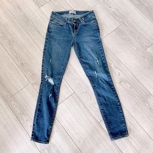 PAIGE Verdugo Ankle Jeans